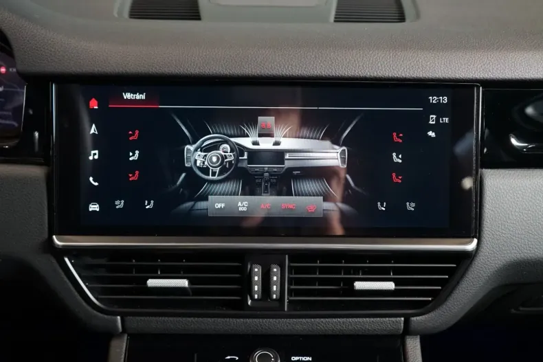 Porsche Cayenne din 2022 cu 50.614 km - oferta POR126709 - foto 28