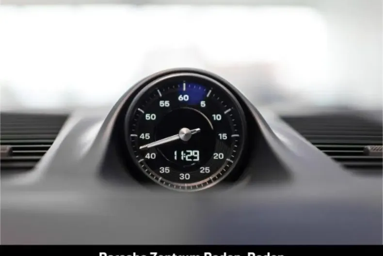 Porsche Cayenne din 2024 cu 6.500 km - oferta POR126711 - foto 18