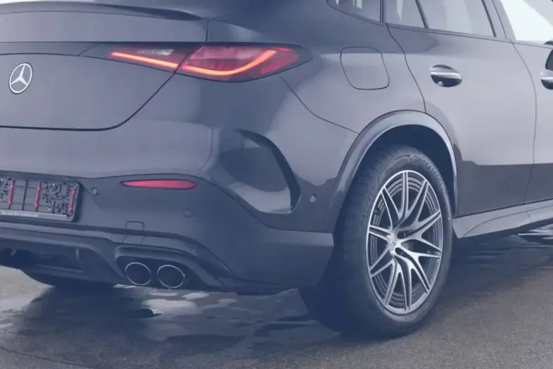 Mercedes-Benz GLE 43 AMG din 2024 cu 12.469 km - oferta MER126716 - foto 4