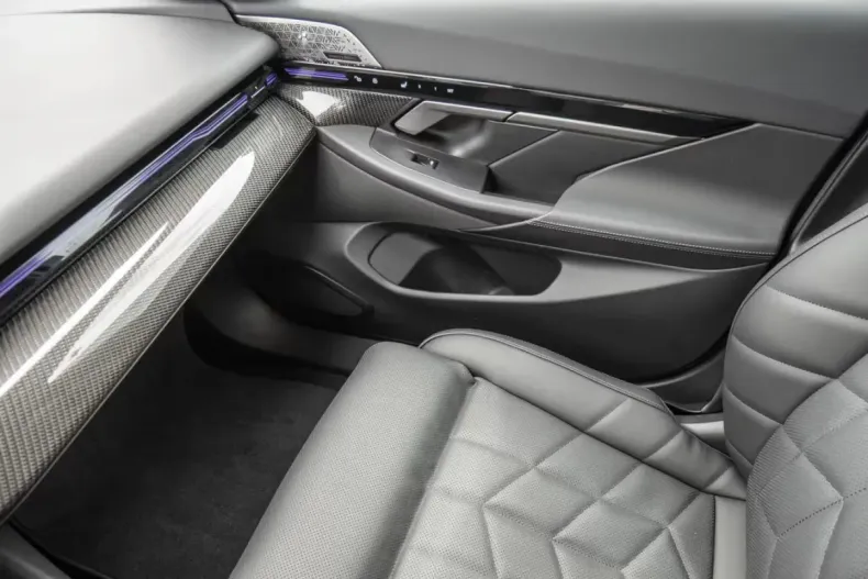 BMW 540 din 2024 cu 24.900 km - oferta BMW126719 - foto 8