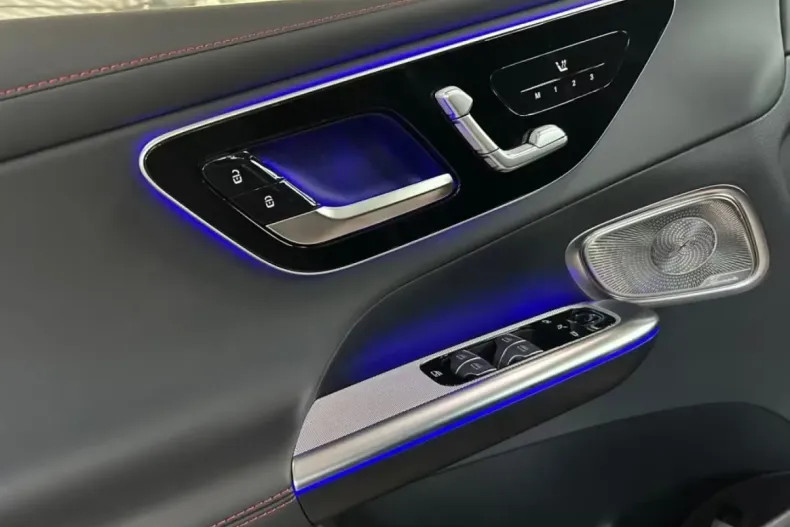 Mercedes-Benz GLC 43 AMG din 2024 cu 12.654 km - oferta MER126729 - foto 18