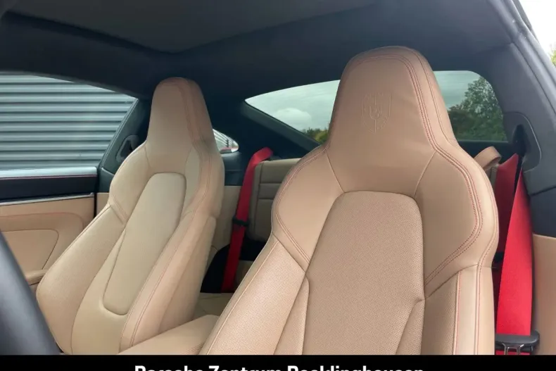 Porsche 992 din 2024 cu 7.900 km - oferta POR126740 - foto 5