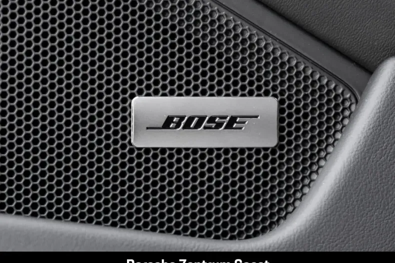 Porsche 992 din 2024 cu 16.200 km - oferta POR126743 - foto 12