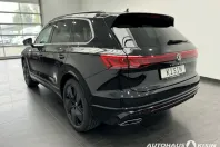 Volkswagen Touareg din 2024 cu 21.342 km - oferta VOL126748 - foto 3