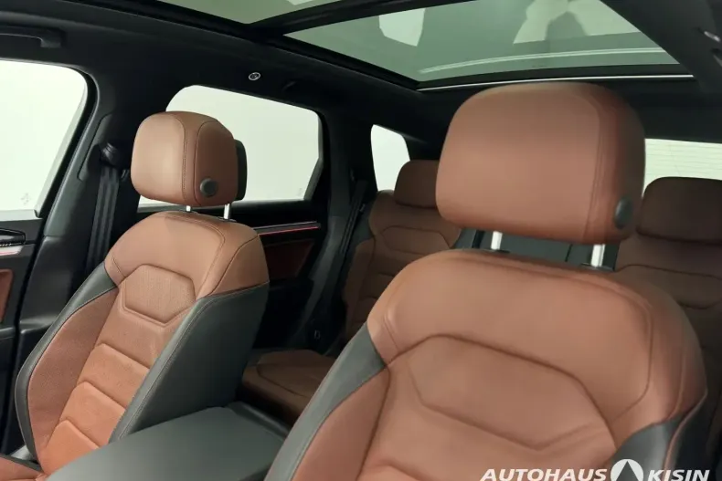 Volkswagen Touareg din 2024 cu 21.342 km - oferta VOL126748 - foto 6