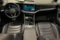 Volkswagen Touareg din 2024 cu 57.000 km - oferta VOL126750 - foto 13