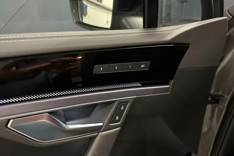 Volkswagen Touareg din 2024 cu 57.000 km - oferta VOL126750 - foto 15