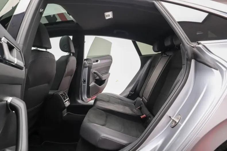 Volkswagen Arteon din 2021 cu 88.394 km - oferta VOL126759 - foto 24