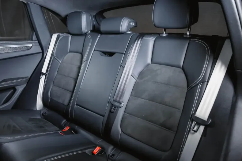 Porsche Macan din 2023 cu 29.500 km - oferta POR126765 - foto 24