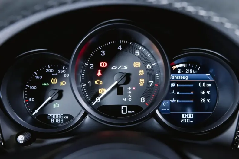 Porsche Macan din 2023 cu 29.500 km - oferta POR126765 - foto 33