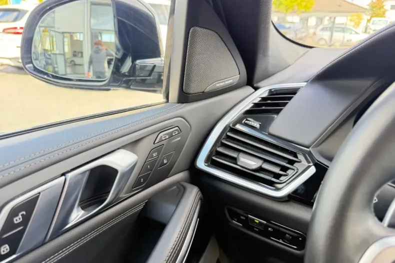 BMW X6 M50 din 2022 cu 49.858 km - oferta BMW126771 - foto 38