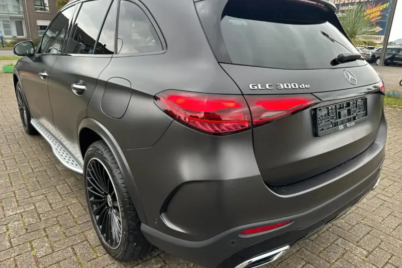 Mercedes-Benz GLC 300 din 2024 cu 24.702 km - oferta MER126774 - foto 8