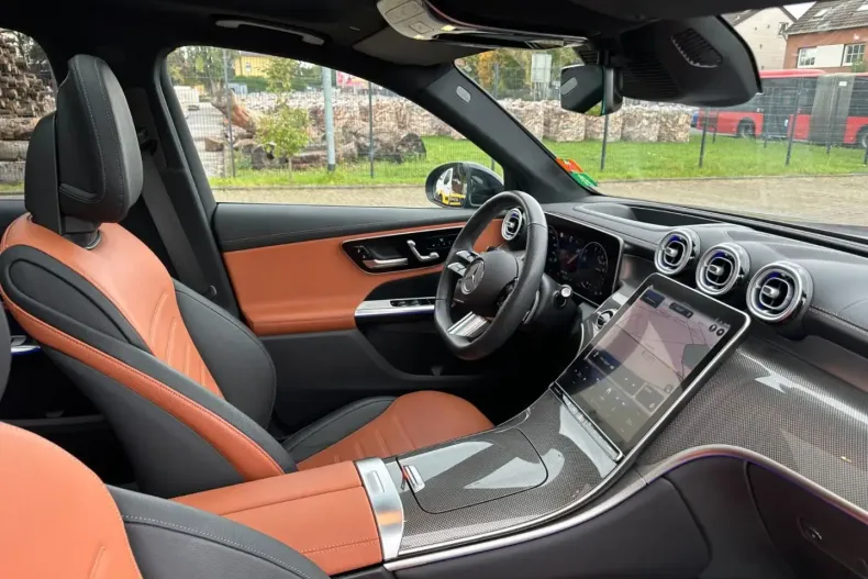 Mercedes-Benz GLC 300 din 2024 cu 24.702 km - oferta MER126774 - foto 14