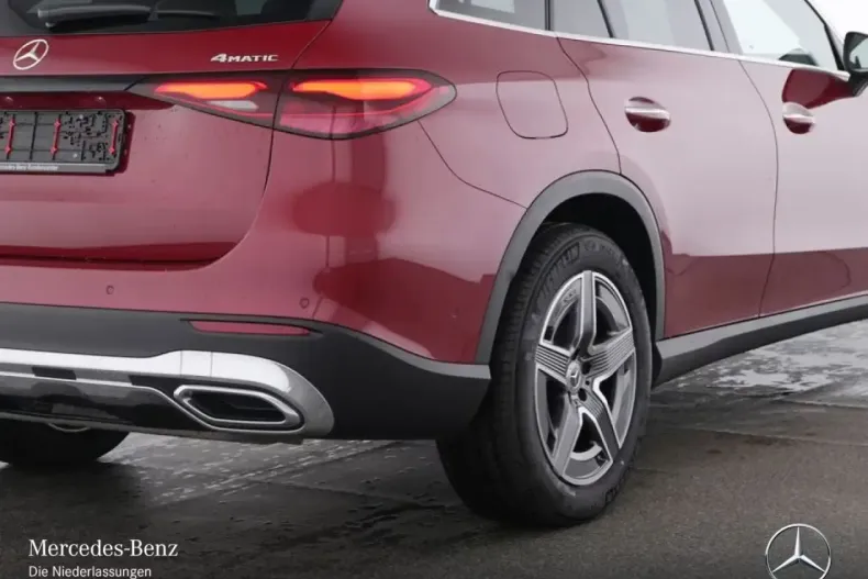 Mercedes-Benz GLC 300 din 2024 cu 15.862 km - oferta MER126778 - foto 3