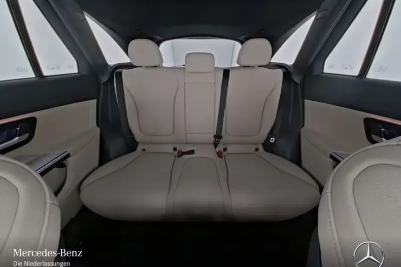 Mercedes-Benz GLC 300 din 2024 cu 15.862 km - oferta MER126778 - foto 5