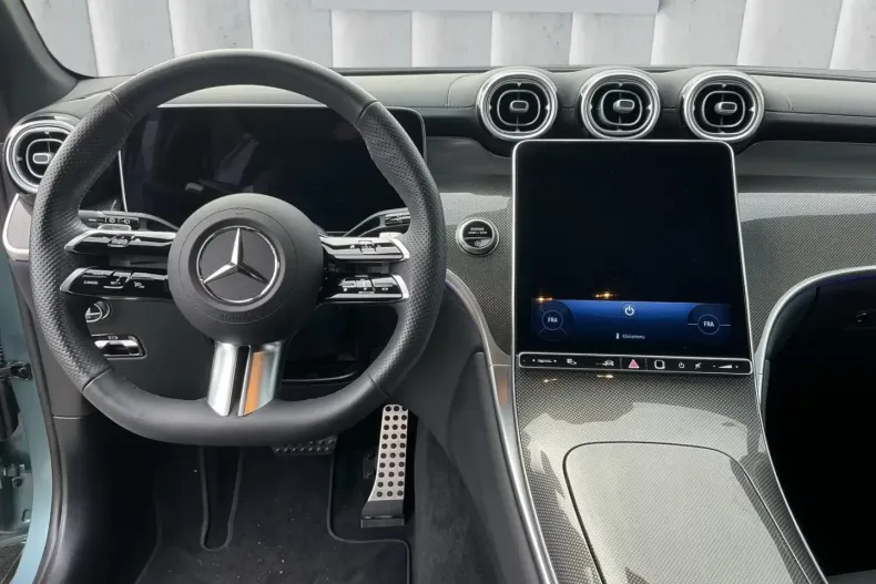 Mercedes-Benz GLC 300 din 2025 cu 15.000 km - oferta MER126781 - foto 7