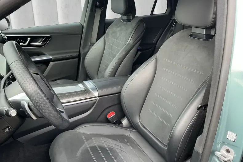 Mercedes-Benz GLC 300 din 2025 cu 15.000 km - oferta MER126781 - foto 11