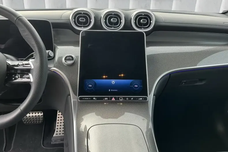 Mercedes-Benz GLC 300 din 2025 cu 15.000 km - oferta MER126781 - foto 13