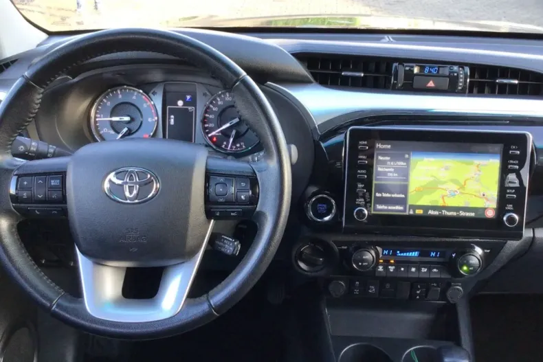 Toyota Hilux din 2023 cu 37.600 km - oferta TOY126784 - foto 10