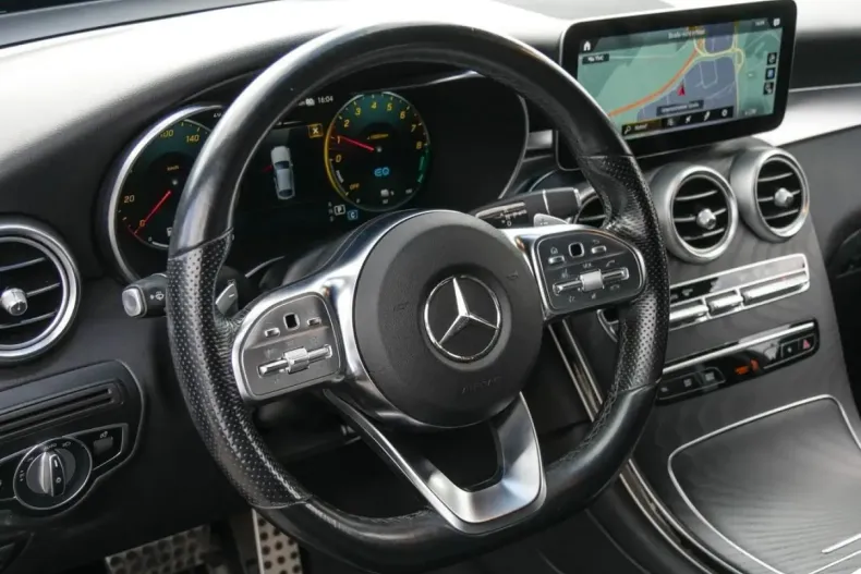 Mercedes-Benz GLC 300 din 2020 cu 50.969 km - oferta MER126786 - foto 9