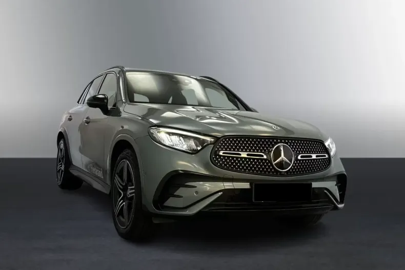 Mercedes-Benz GLC 200 din 2025 cu 7.244 km - oferta MER126788 - foto 1