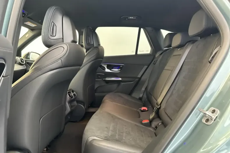 Mercedes-Benz GLC 200 din 2025 cu 7.244 km - oferta MER126788 - foto 8