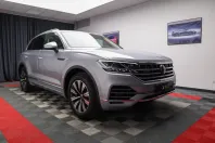 Volkswagen Touareg din 2021 cu 72.609 km - oferta VOL126789 - foto 2