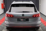 Volkswagen Touareg din 2021 cu 72.609 km - oferta VOL126789 - foto 17