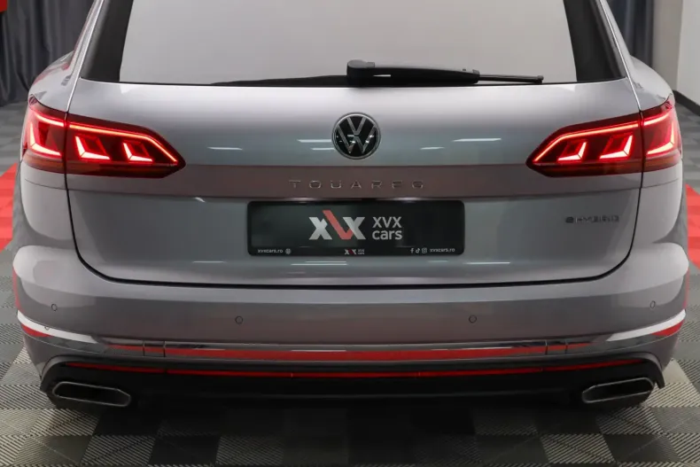 Volkswagen Touareg din 2021 cu 72.609 km - oferta VOL126789 - foto 21