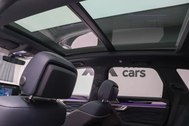 Volkswagen Touareg din 2021 cu 79.900 km - oferta VOL126793 - foto 5