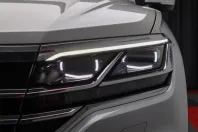 Volkswagen Touareg din 2021 cu 79.900 km - oferta VOL126793 - foto 12