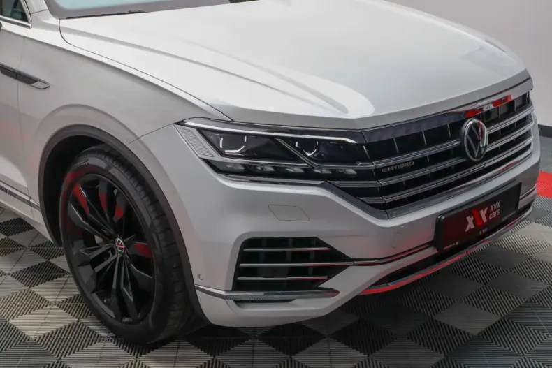 Volkswagen Touareg din 2021 cu 79.900 km - oferta VOL126793 - foto 15