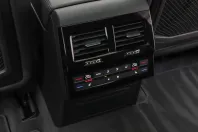 Volkswagen Touareg din 2021 cu 79.900 km - oferta VOL126793 - foto 24