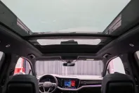 Volkswagen Touareg din 2021 cu 79.900 km - oferta VOL126793 - foto 29