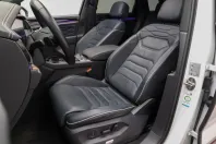 Volkswagen Touareg din 2021 cu 79.900 km - oferta VOL126793 - foto 40