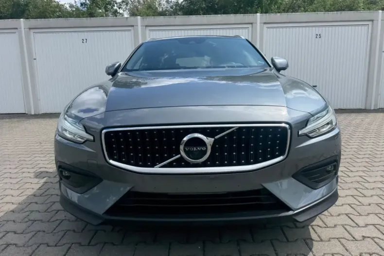 Volvo V60 Cross Country din 2020 cu 82.000 km - oferta VOL126798 - foto 2