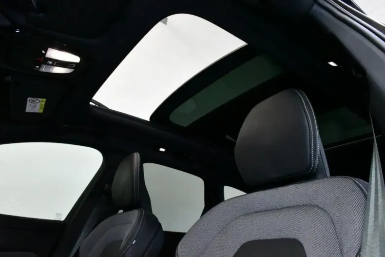 Volvo XC60 din 2024 cu 19.600 km - oferta VOL126805 - foto 23