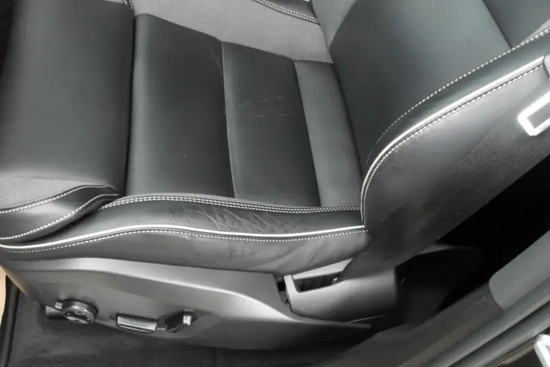 Volvo XC60 din 2022 cu 32.623 km - oferta VOL126806 - foto 15