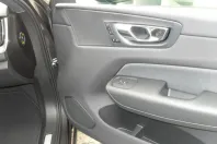 Volvo XC60 din 2022 cu 32.623 km - oferta VOL126806 - foto 31