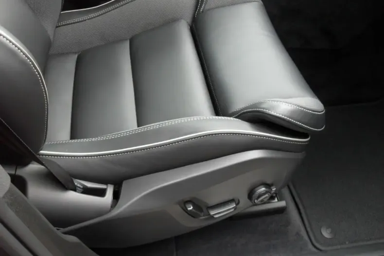 Volvo XC60 din 2022 cu 32.623 km - oferta VOL126806 - foto 32