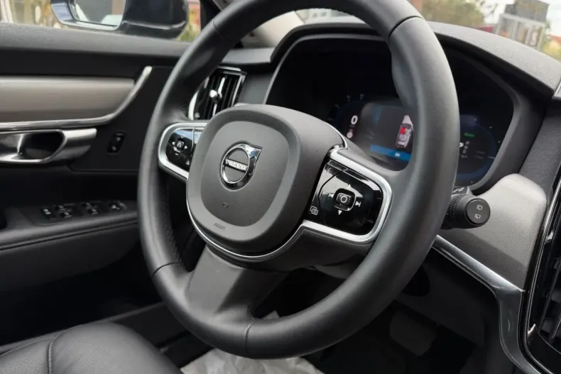 Volvo V90 din 2023 cu 35.233 km - oferta VOL126807 - foto 11