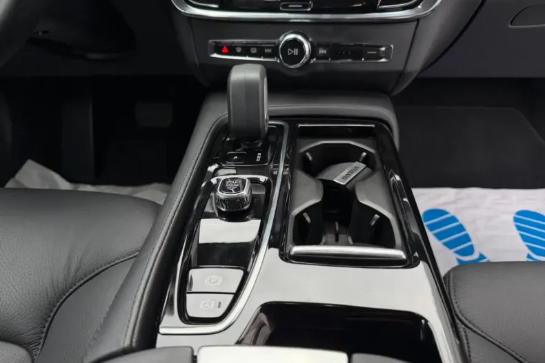 Volvo V90 din 2023 cu 35.233 km - oferta VOL126807 - foto 14