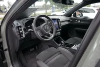 Volvo XC40 din 2023 cu 74.950 km - oferta VOL126809 - foto 16