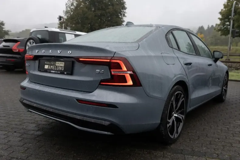 Volvo S60 din 2023 cu 13.025 km - oferta VOL126810 - foto 2