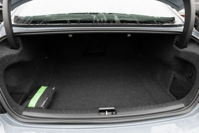 Volvo S60 din 2023 cu 13.025 km - oferta VOL126810 - foto 8