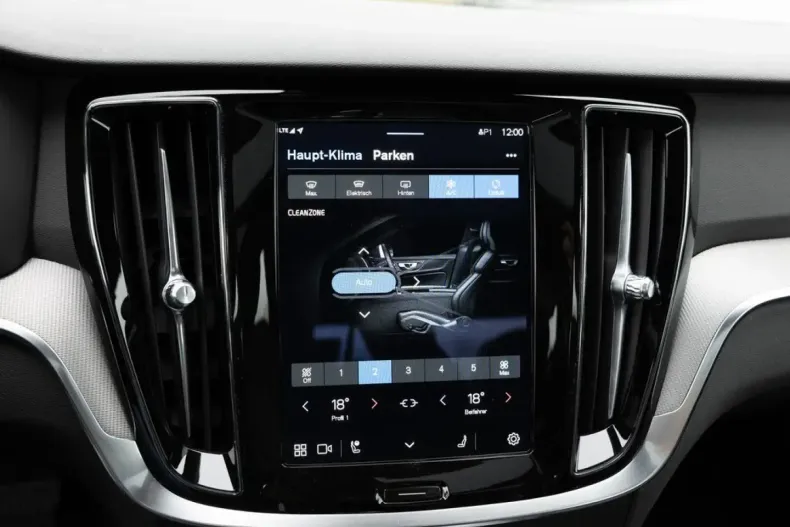 Volvo S60 din 2023 cu 13.025 km - oferta VOL126810 - foto 14