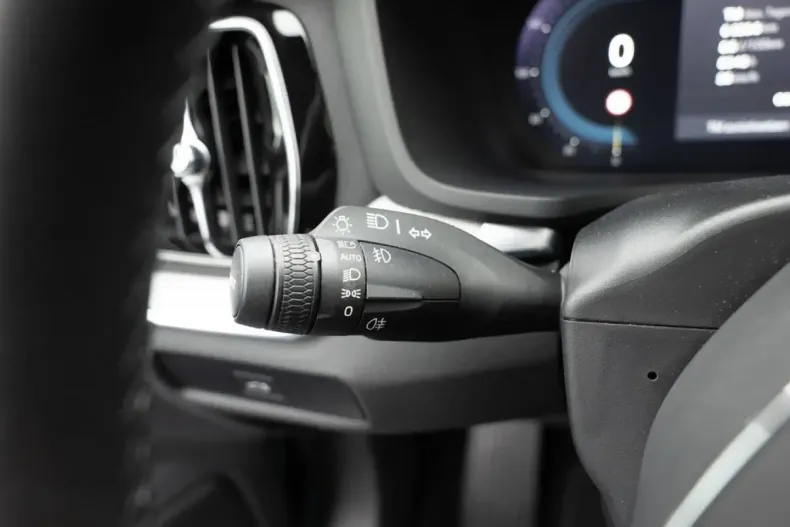 Volvo S60 din 2023 cu 13.025 km - oferta VOL126810 - foto 20