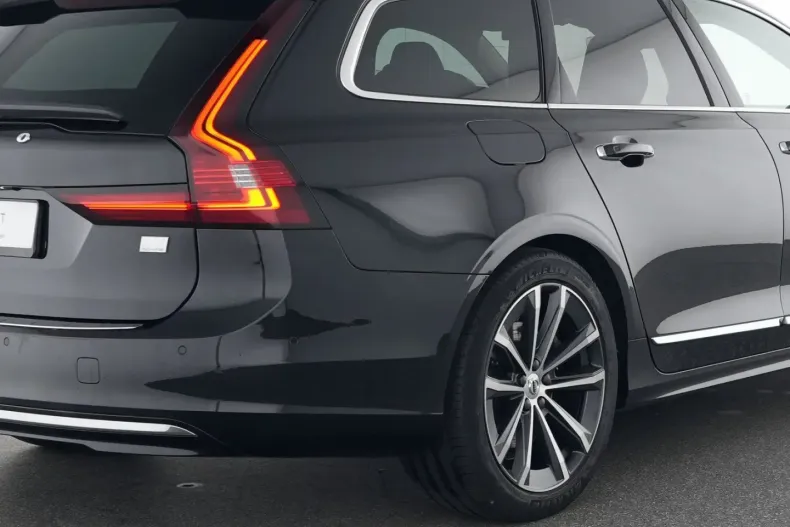 Volvo V90 din 2021 cu 70.175 km - oferta VOL126811 - foto 6