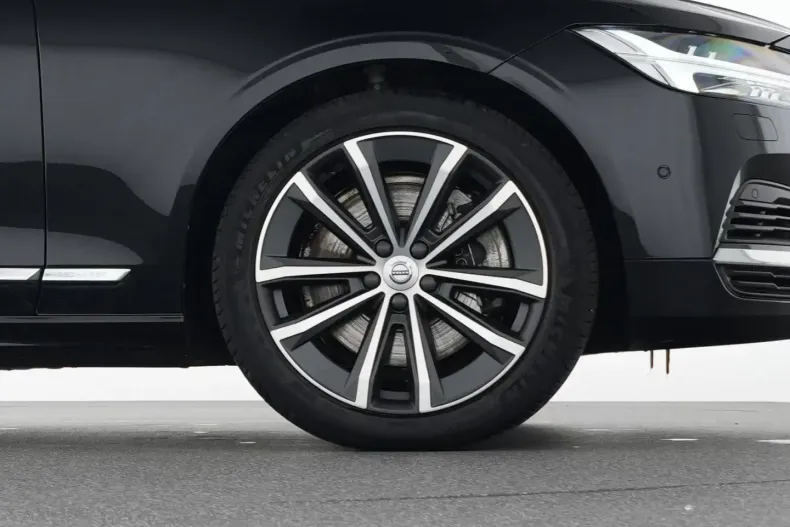 Volvo V90 din 2021 cu 70.175 km - oferta VOL126811 - foto 22