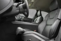 Volvo XC60 din 2023 cu 27.900 km - oferta VOL126812 - foto 6